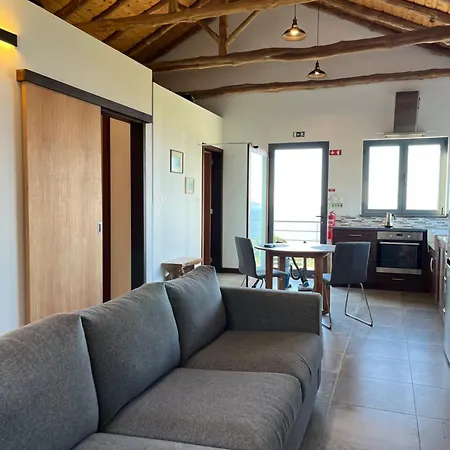 Apartment A Fonte Santo Antonio (Pico Island)
