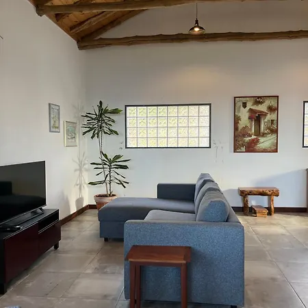 A Fonte 아파트 Santo Antonio (Pico Island)